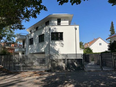 Erstbezug Maxhof- Exklusive 4-Raum-Wohnung mit Balkon, Terrasse und EBK mit Insel