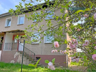 Doppelhaushälfte mit Garten, Garage und viel Platz in Klein Sien