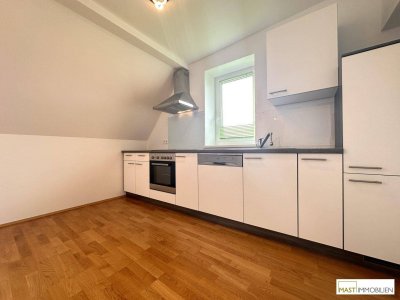 PROVISIONSFREI - Weitblick - 2 Zimmer Wohnung inkl. Einbauküche in ausgezeichneter Lage