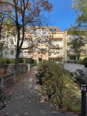 Hochwertig ausgestattete 3,5-Raum-Maisonette in zweiter Reihe mit TG-Stellplatz (ohne Makler)