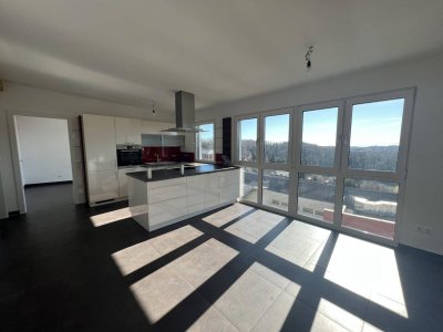 Laßnitzhöhe: Zentrale großzügige Familienwohnung mit Terrasse!