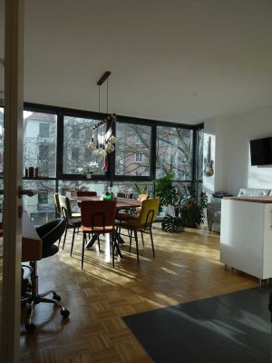 Attraktive 3-Zimmer Wohnung mit Balkon im 2. OG in Hamburg-Winterhude