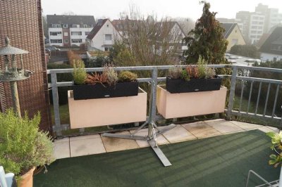 Attraktive Dachterrassenwohnung in bester Lage von Refrath !!!