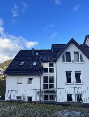 Attraktive 3,5-Zimmer-Wohnung mit Balkon und Einbauküche in Horb-Mühringen