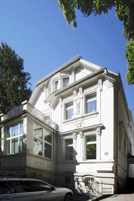 Repräsentative Büroetagen in historischer Villa