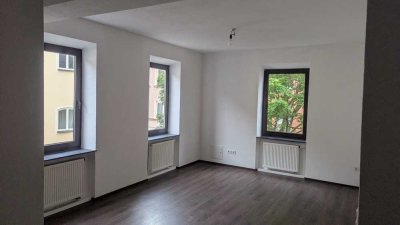 Lichtdurchflutete Altbauwohnung in der Ingolstädter Innenstadt -Provisionsfrei-
