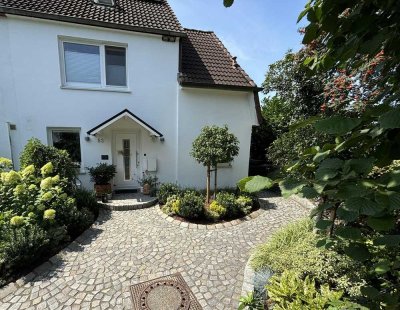 Moderne Wohlfühloase - Harmonisches Endreihenhaus am Naturschutzgebiet