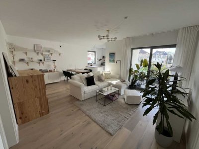 Zentrale Wohnung mit Balkon: stilvolle 2-Zimmer-Wohnung in Siegburg