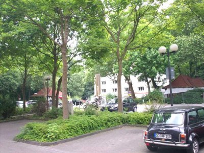 Komplett renovierte 2-Zimmer Wohnung direkt am Westpark von Dortmund (Barmerstr. 10)