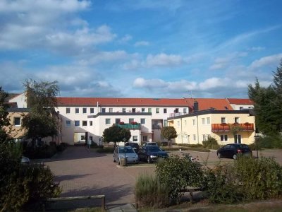 Familien willkommen ! Schöne 4-Raumwohnung mit Gemeinschaftsgarten mitten in Genthin