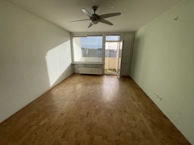 3-Raum-Wohnung mit Einbauküche Balkon und Stellplatz