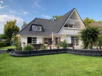 Luxuriöse Villa im Alleenviertel von Ahrensburg