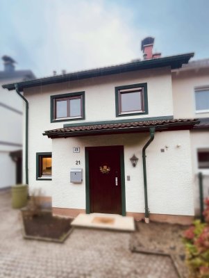 Teilmöbliertes 5-Zimmer Reihenhaus mit Garten in Anthering