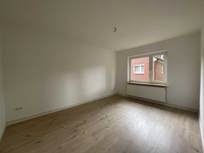 Renovierte 3-Zimmer-Wohnung mit Dusche in Wilhelmshaven City!