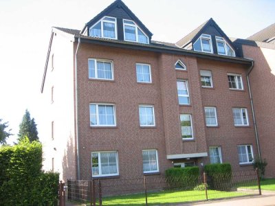 Zentrale Wohnung mit Balkon