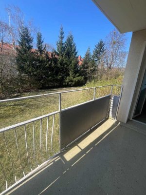 Sanierte 2 Zimmer Wohnung mit Balkon