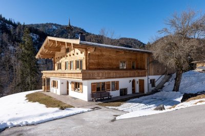 Objekt Nr.: PW1002: Waidring - FREIZEITWOHNSITZ: 2 Bauernhaus Eigentumswohnungen mit Gartenanteil und großem Potenzial in einzigartigen Naturlage