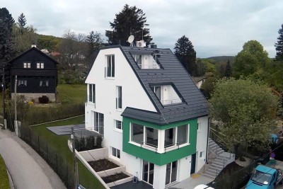 Modernes EF-Haus in Hanglage mit Terrassen, Hammer-Aussicht, Klima, Dornbach / Wien