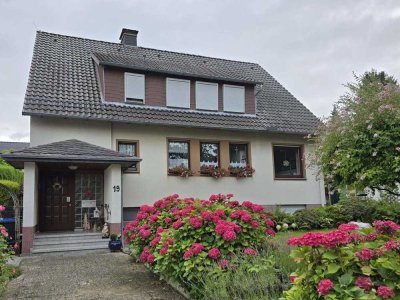 Zweifamilienhaus mit viel Platz & Potenzial in ruhiger Lage von Hessisch Oldendorf-Friedrichshagen