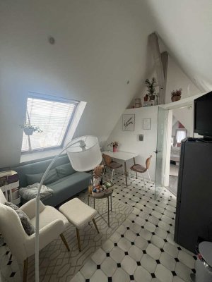 Gemütliche 1 Zimmer Wohnung in zentraler Lage