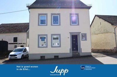 Wohnen wo andere Urlaub machen. Einfamilienhaus mit ehemaligem landw. Ökonomiegebäude, Mehren (21)