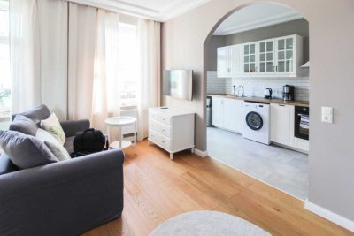 Möblierte 2-Zimmer + Gäste-WC + Balkon - sofort bezugsfrei