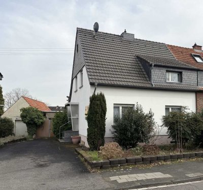 DHH - Kaarst-Holzbüttgen, renovierungsbedürftig