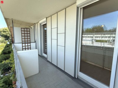 GarconniereHIT mit sonnigem Westbalkon und Parkplatz!