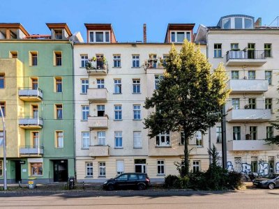 Charmante 3-Zimmer-Dachgeschosswohnung mit Sonnenterrasse in Friedrichshain