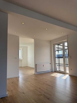 Großzügige Maisonette-Dachgeschosswohnung mit großer Terrasse und modernem Wohnkomfort