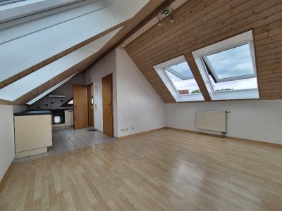 Stilvolle 2-Raum-DG-Wohnung mit gehobener Innenausstattung in Leutenbach
