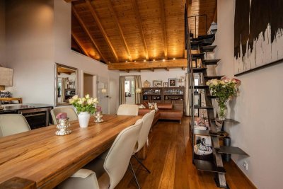 Urbaner Lifestyle / Eigene Dachetage mit Galerie &amp; Terrasse