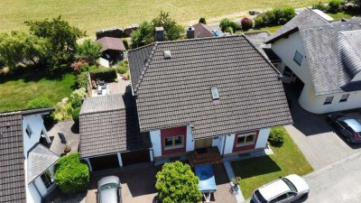 � Traumhaftes Einfamilienhaus mit Garten, Sauna & Doppelgarage in ruhiger Lage von Heinzenbach