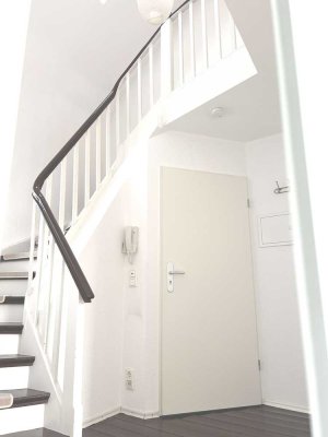 ***Maisonette-Wohnung im Altbau - 3 Zimmer - 76 m² - Einbauküche - 2 Bäder - renoviert***