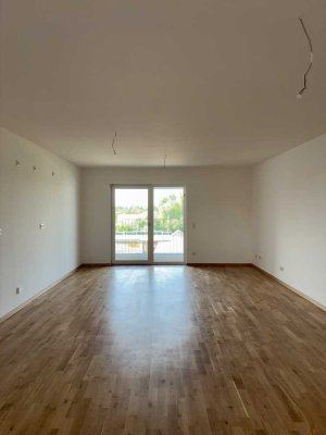 **MODERNE 4-RWG AM HAFEN**Mit Einbauküche, Tageslichtbad mit Dusche, Wanne & Balkon**WE 08**