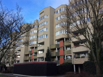 Freundliche helle 2-Zimmer-Wohnung am Leine-Einkaufs-Zentrum