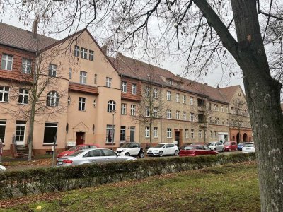 2 Zimmer Eigentumswohnung - provisionsfrei - in beliebter Wohngegend von Henningsdorf bei Berlin