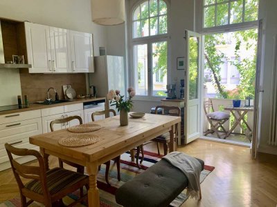 #English welcome# Wohnen in 2er WG in wunderschöner Altbauwohnung Garten in der Weststadt
