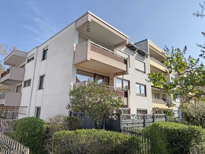 GERLINGEN - 4-ZIMMER-ETW, 2 BALKONE, TG, FREI.