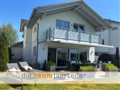 Modernes Einfamilienhaus mit atemberaubendem Alpenpanorama