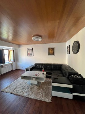 Kufstein Zentrum, 73m² Wohnung Altbau mit Wohnküche