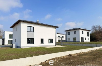 Einfamilienhaus TOP 6, belagsfertig "In der Au" in Laakirchen - sofort verfügbar!