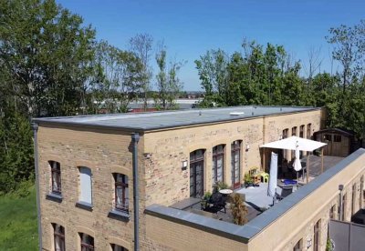 Ihr EINZIGARTIGES Penthouse / Loft in der Aroma Fabrik * MEGA 78m² SONNENTERRASSE * frei ab 09/2025