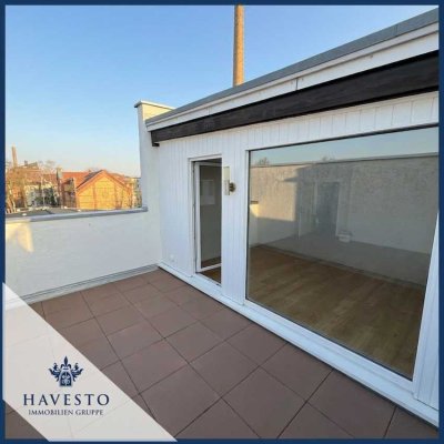 Hochwertig renovierte Dachgeschosswohnung – hell, modern und mit besonderem Wohncharakter!