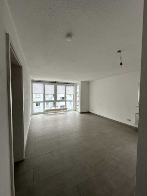 schöne helle 2-Zi Whg in Herzen des Stühlingers, verfügbar ab 15.04.2026