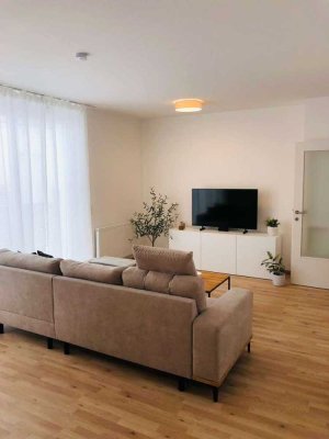 Exklusive, modernisierte 1,5-Zimmer-Wohnung mit Balkon und Einbauküche in Vogt