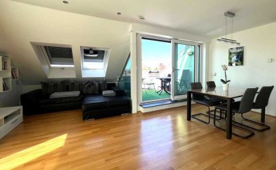 Diese wunderschöne Dachgeschoss-Wohnung hat alles was das Herz begehrt - unbedingt anschauen!