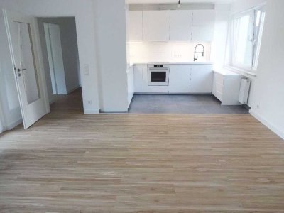 Ruhige 5-Zimmer-Wohnung in Düsseldorf-Ludenberg mit moderner Einbauküche – in direkte Waldlage!