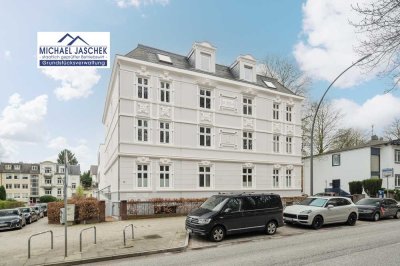 Attraktive 4-Zimmer-Altbauwohnung in Blankenese (2. OG.)  mit Balkon