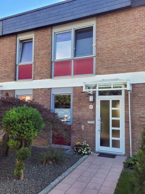 Gemütliches Reihenhaus mit Sonnengarten und Garage in Hürth